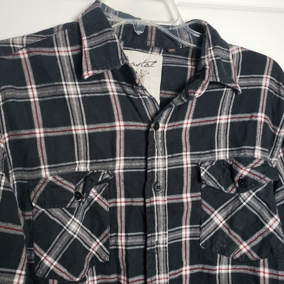 Coastal Black Button Down Flannel Shirt - Picture 5 of 7
